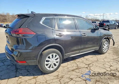 2018 Nissan Rogue S из США, поврежденный, VIN 5N1AT2MV8JC746561